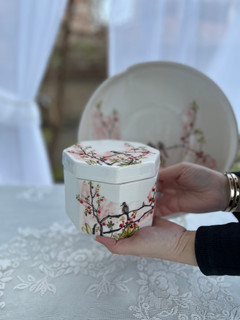 شکلات خوری سرامیکی طرح شکوفه گیلاس
