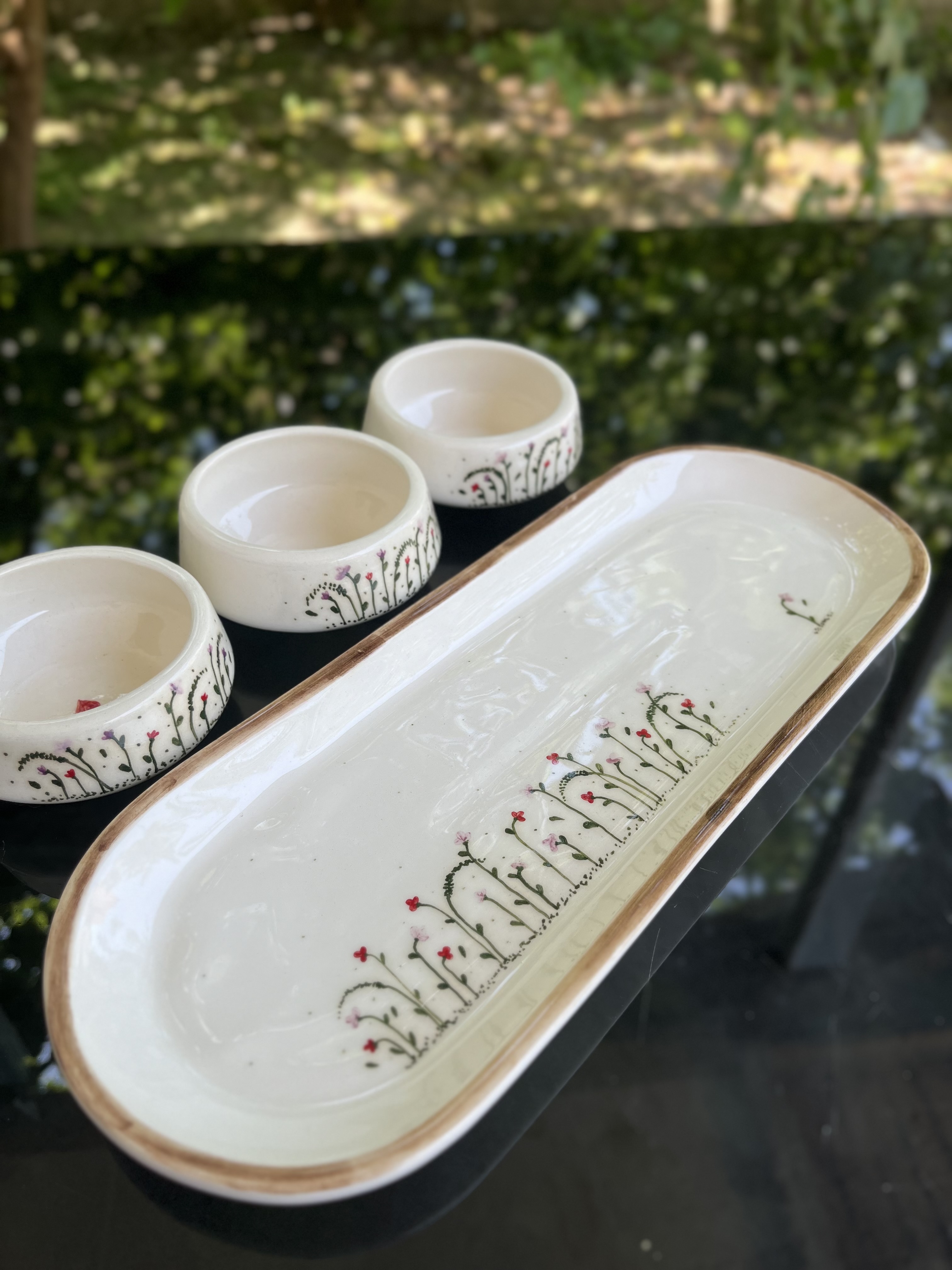 ست اردو خوری چهارتکه طرح چمنزار