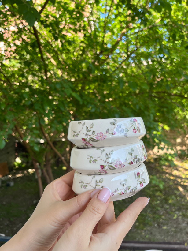 اردو خوری چهارتکه سرامیکی گل ریز